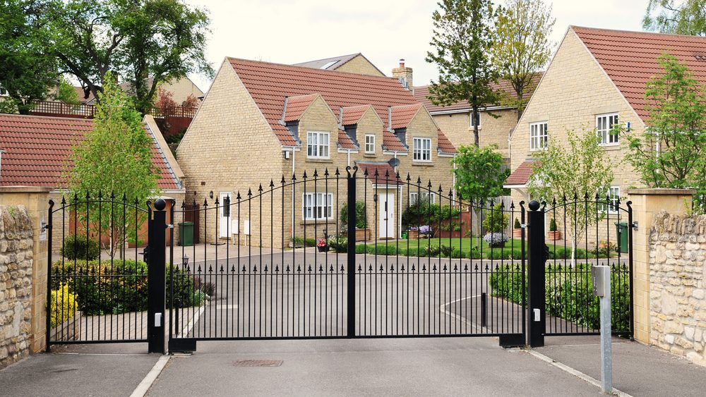 Driveway,And,Entrance,Of,An,Upscale,Gated,Community,Housing,Estate