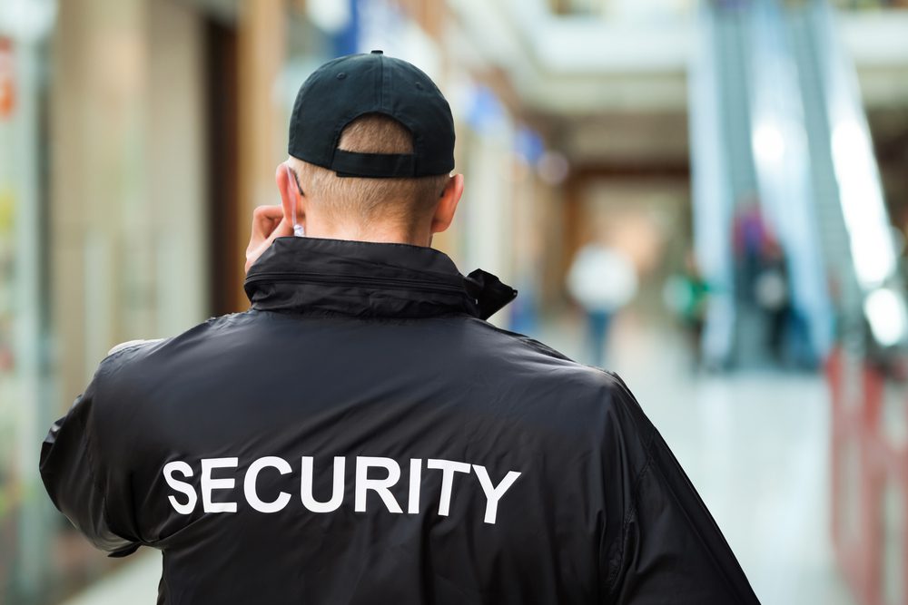 Mall,Or,Retail,Store,Security,Guard,Officer