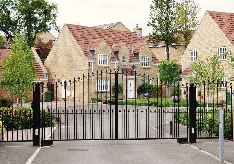 Driveway,And,Entrance,Of,An,Upscale,Gated,Community,Housing,Estate
